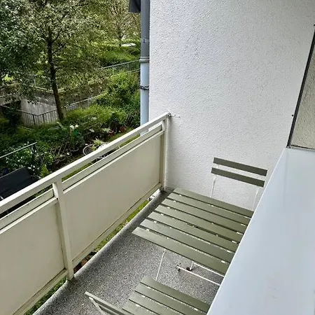 Gemuetliche Wohnung, Im Zentrum Von Apartman *