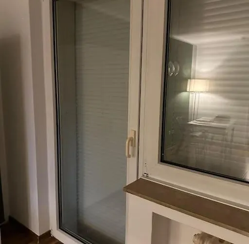 Lejlighed Gemuetliche Wohnung, Im Zentrum Von Krefeld