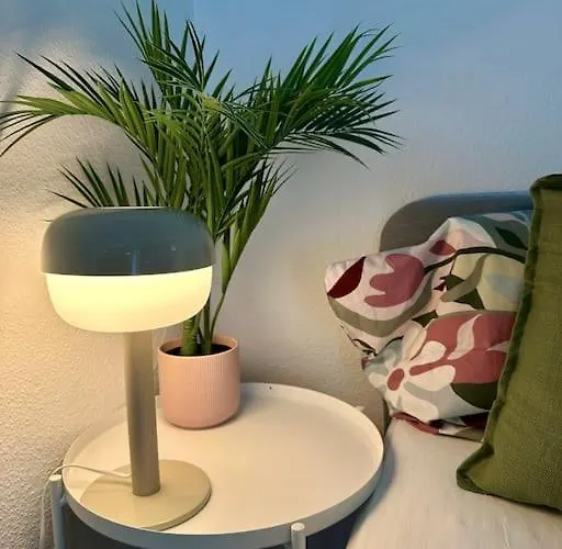 Gemuetliche Wohnung, Im Zentrum Von Lejlighed *