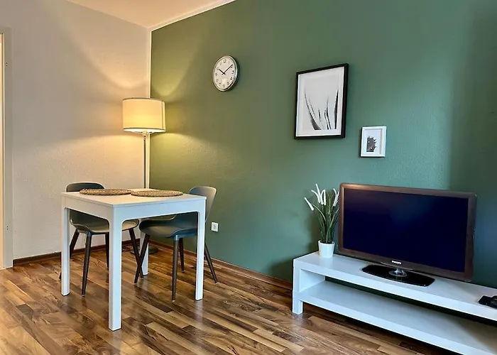 Gemuetliche Wohnung, Im Zentrum Von * Krefeld